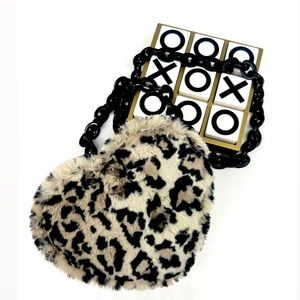Girls mini crossbody bag art class. fur Heart purse with glossy black chain.